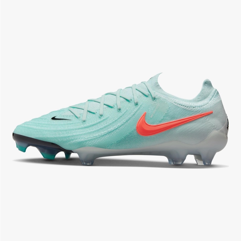 Nike Cleats in Light Blue and Bright Red